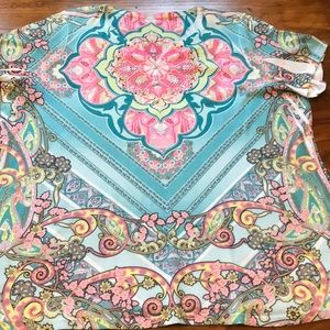Floral design top